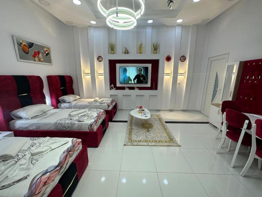 Studio Near Tirana Airport 2- Self Check-In Free Parking Appartement Valjiosi Buitenkant foto